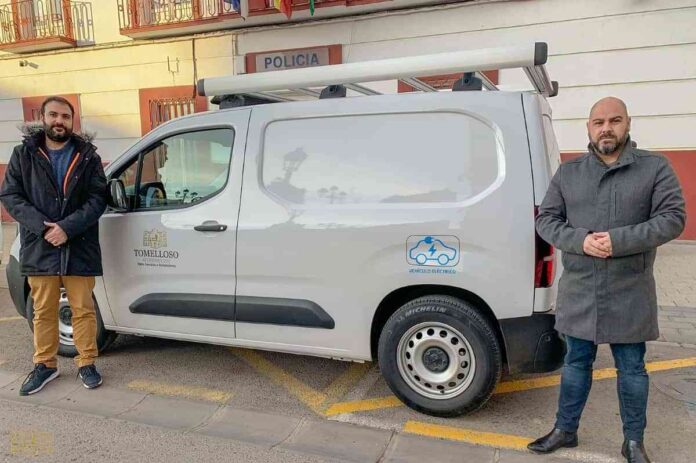 vehiculo-electrico-ayto-tomelloso.jpg