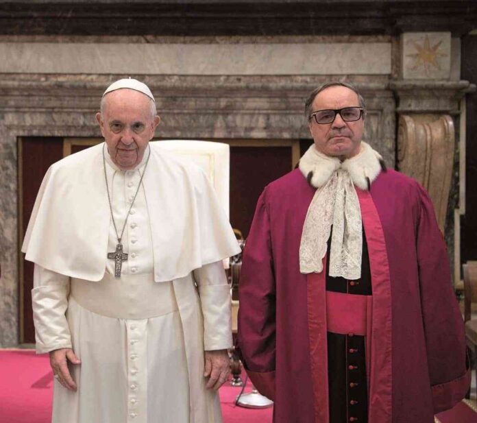 El-Papa-Francisco-nombra-arzobispo-al-sacerdote-toledano-Alejando-Arellano.jpg