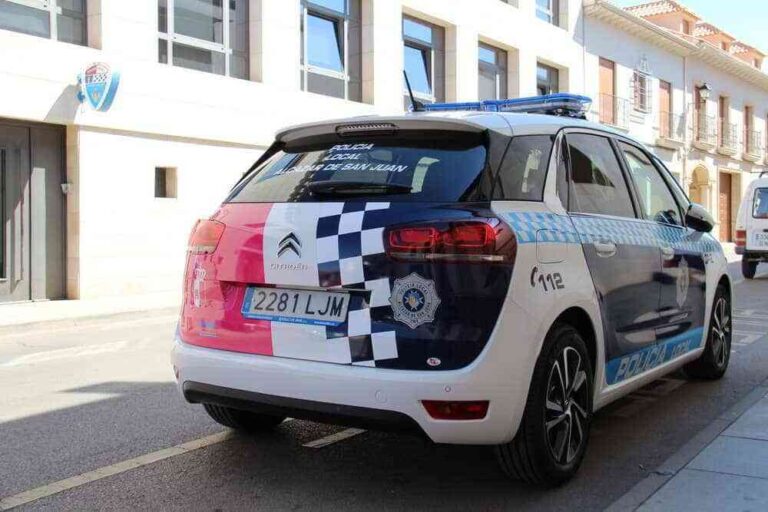 Policía Local informa: Corte parcial al tráfico de vehículos en Plaza de España