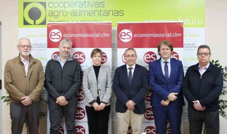 La Confederación de Asociaciones de Economía Social de Castilla-La Mancha traslada al PSOE sus propuestas para mejorar este modelo en la región