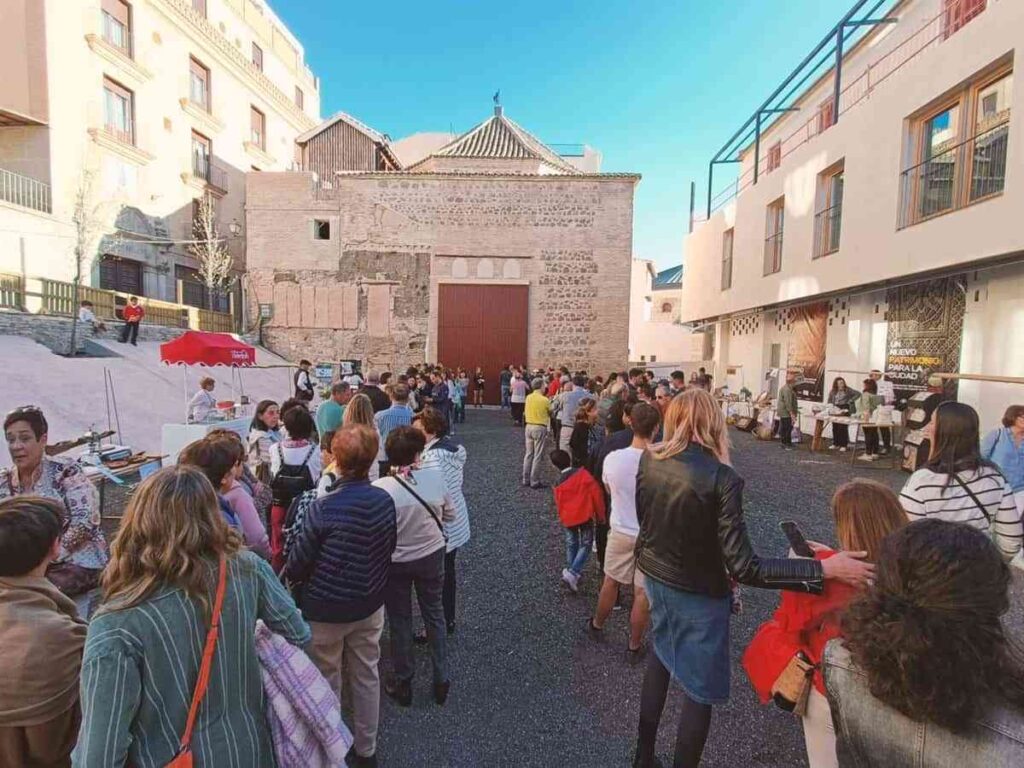 Más de 5.000 asistentes disfrutan de la inauguración del Salón Rico en ...
