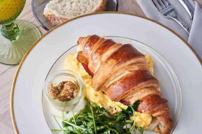 El croissant más exclusivo puedes degustarlo en Hilton Madrid Castellana