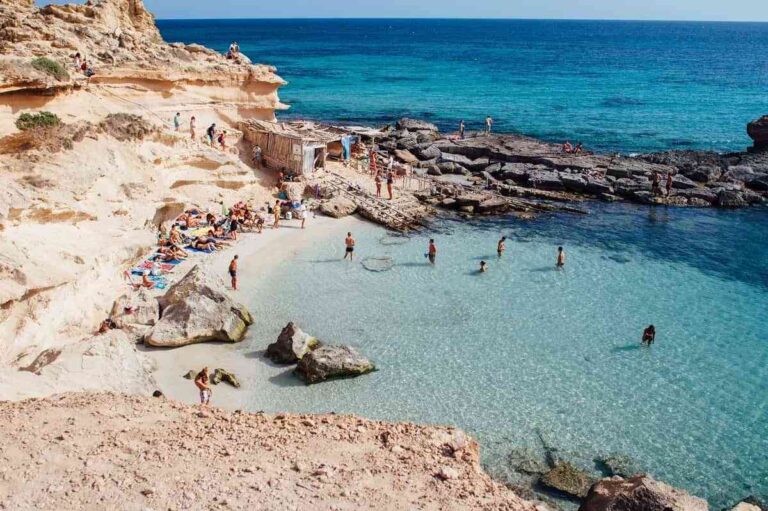 5 sugerencias para disfrutar de una Ibiza más relajada.