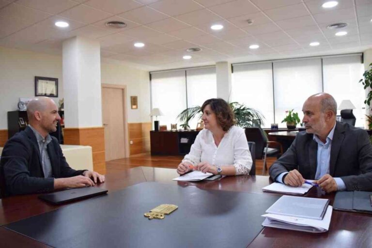 El valor de las herramientas digitales para el mercado laboral en la visión de Franco, en una charla con el director del Sector Público de LinkedIn.