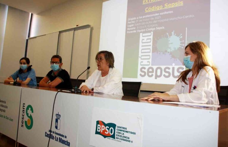 Un centenar de profesionales amplían conocimientos sobre el diagnóstico y atención al paciente con sepsis en el Hospital Mancha Centro