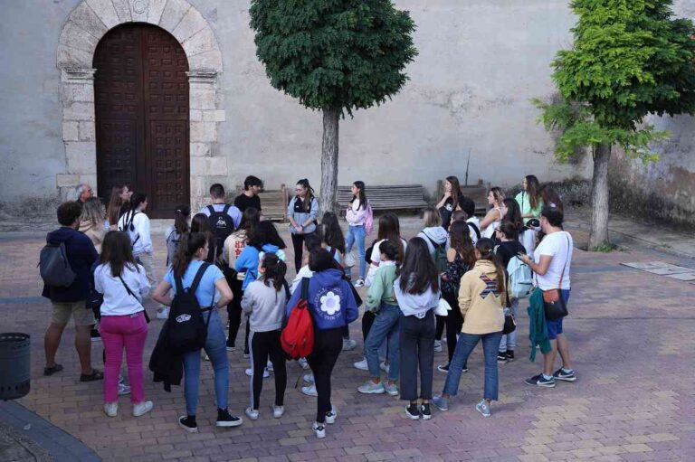 La mejor maestra del mundo dará clase en Huélamo