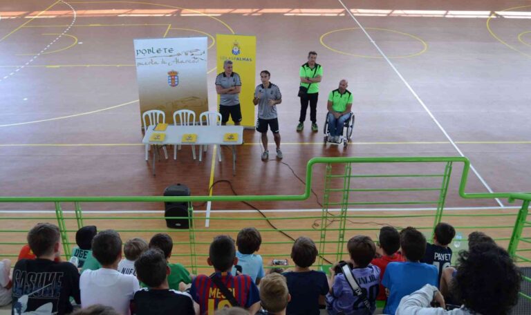 El Ayuntamiento de Poblete y la UDLP Las Palmas organizan una nueva edición del Campus de Fútbol para niños y niñas