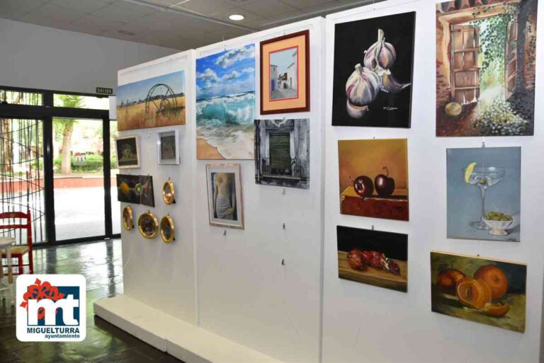 La “Exposición Colectiva” de la Universidad Popular puede visitarse hasta el 30 de mayo en el CERE de Miguelturra