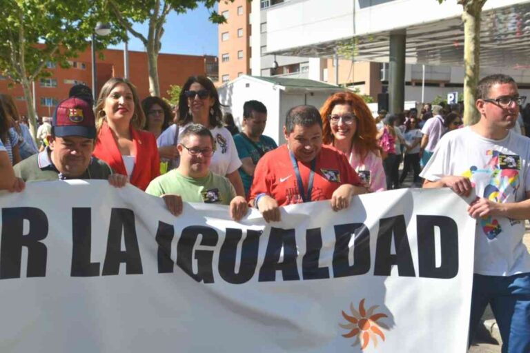 A la  celebración de la 15ª Marcha por la Igualdad se une la Diputación de Albacete con entusiasmo y compromiso