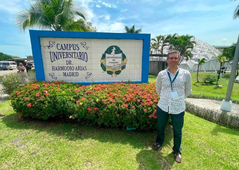 STE-CLM recalca la importancia de la educación pública, gratuita y de calidad en el Congreso Mundial de Panamá