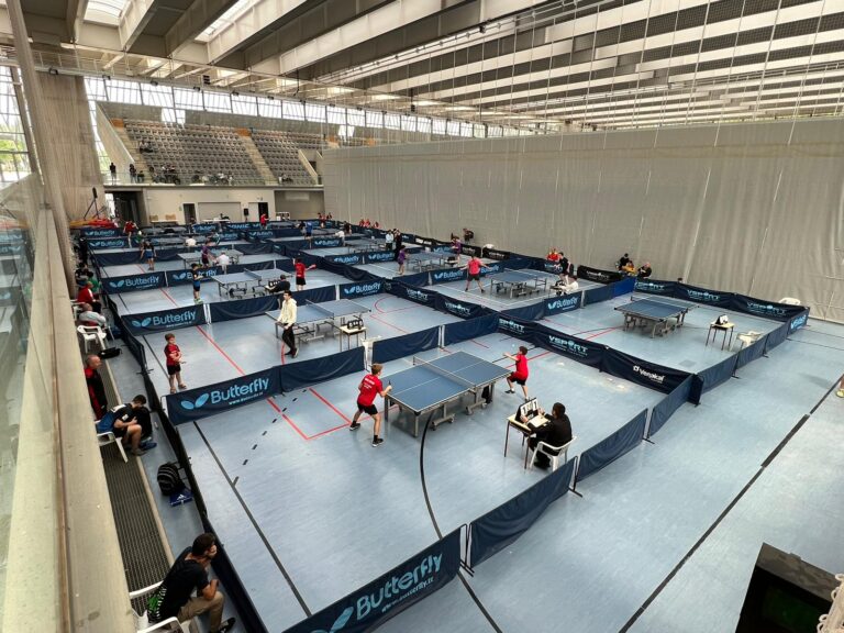 El Pabellón Vicente Paniagua de Alcázar de San Juan acoge el Campeonato Regional de Categorías Inferiores de Tenis de Mesa