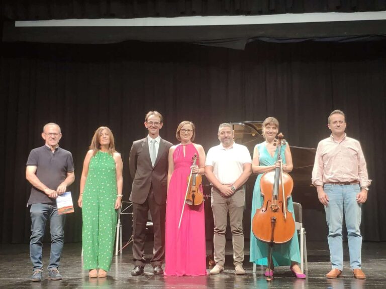 La Banda Sinfónica Municipal de Quintanar de la Orden, Schola Camerata y Trío Ravel ofrecían tres espectaculares conciertos al público