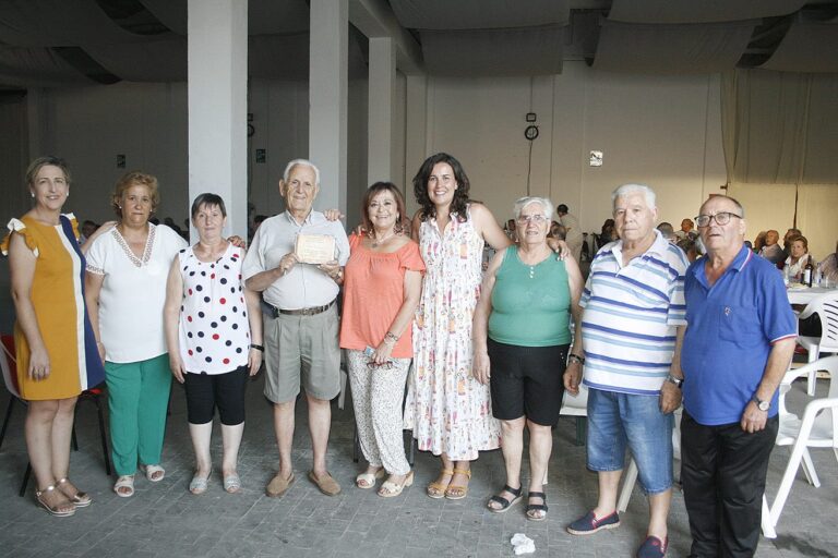Merienda de hermandad de la Asociación de Mayores ‘Salvador del Mundo’ de Calzada de Calatrava