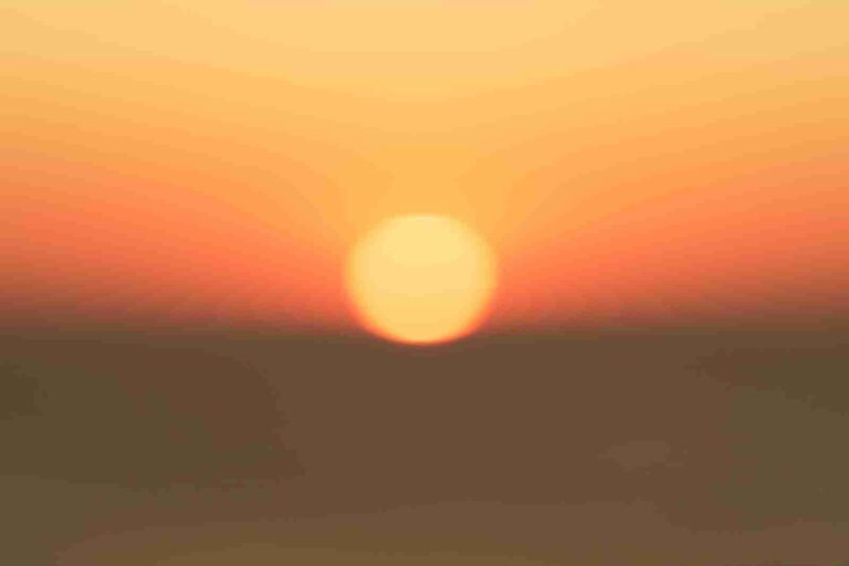 Diez recomendaciones esenciales para afrontar la primera ola de calor del verano