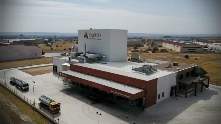 Salen a la venta UNIPROCA, la mayor cooperativa de caprino de España