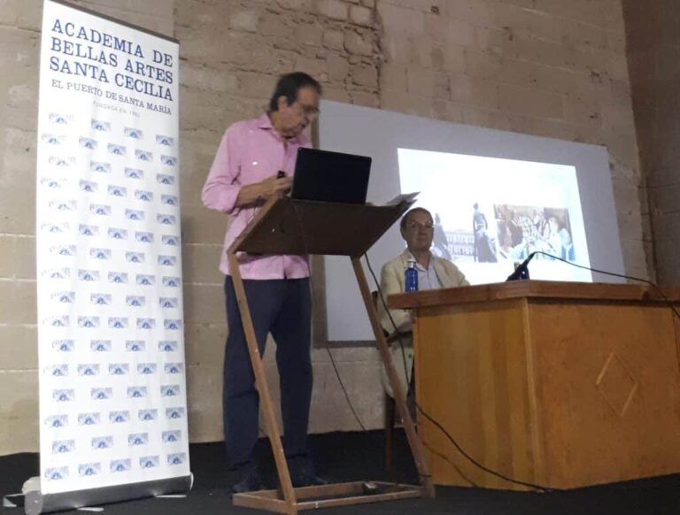 El alcazareño Antonio Leal Jiménez impartió la conferencia “El Quijote como filosofía del Marketing del siglo XXI”