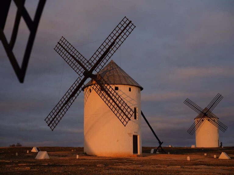 Feria y Fiestas 2023 de Campo de Criptana dan la bienvenida a su celebración con el pregón del “bufón” del pueblo