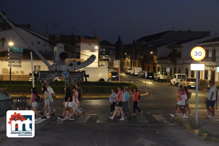 Concurrida ruta de verano “Conociendo nuestro entorno: las antiguas lagunas de Miguelturra” celebró anoche la Asociación Malastardes