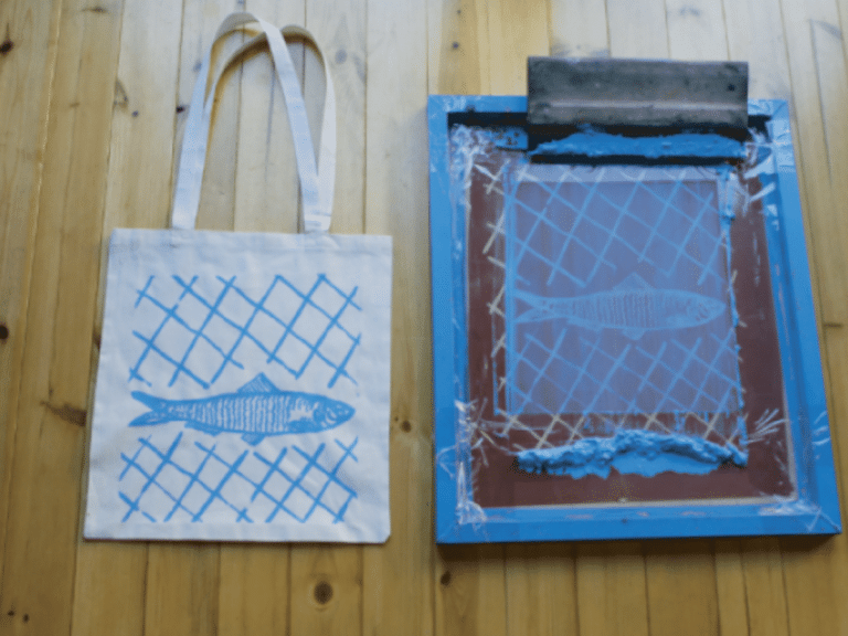 Taller de serigrafía Tinta Joven en el Centro Joven de Albacete para jóvenes de 12 a 17 años del 28 al 31 de agosto