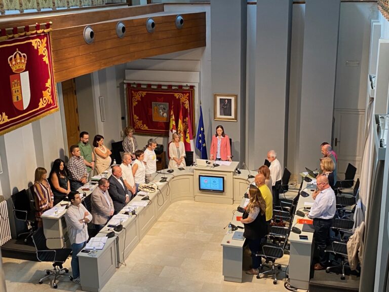 Corporación Municipal aprueba diversas cuestiones y cede terrenos a Sociedad de Cazadores