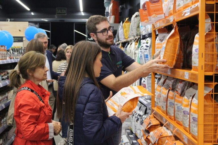 El proyecto social “Mascotas Alcázar” abre sus puertas