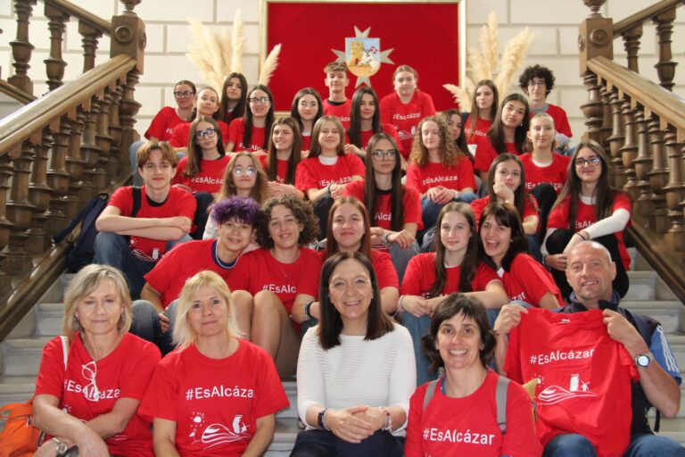 Más de 25 estudiantes italianos llegan a Alcázar de San Juan como parte de un programa de intercambio con el I.E.S. María Zambrano