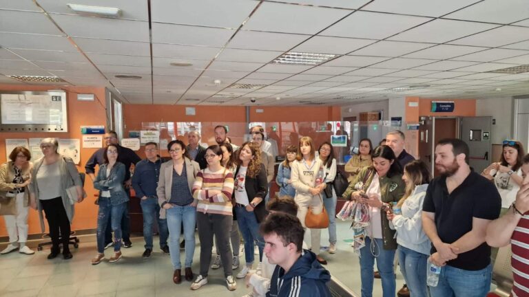 Medio centenar de médicos de Atención Primaria de la Gerencia de Atención Integrada de Alcázar de San Juan se forman en el manejo de la ecografía clínica