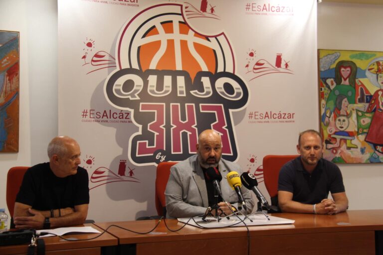 El Entusiasmo del Baloncesto Escolar ‘Quijo 3×3’ Culmina en la Emblemática Plaza de España de Alcázar de San Juan