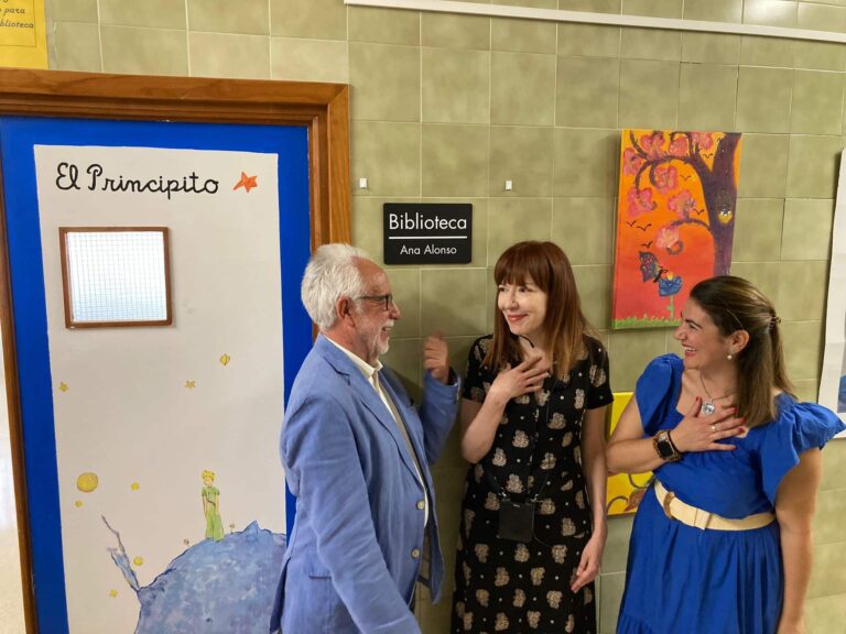 Inauguración de la Nueva Biblioteca del IES María Zambrano en Honor a la Escritora Ana Alonso