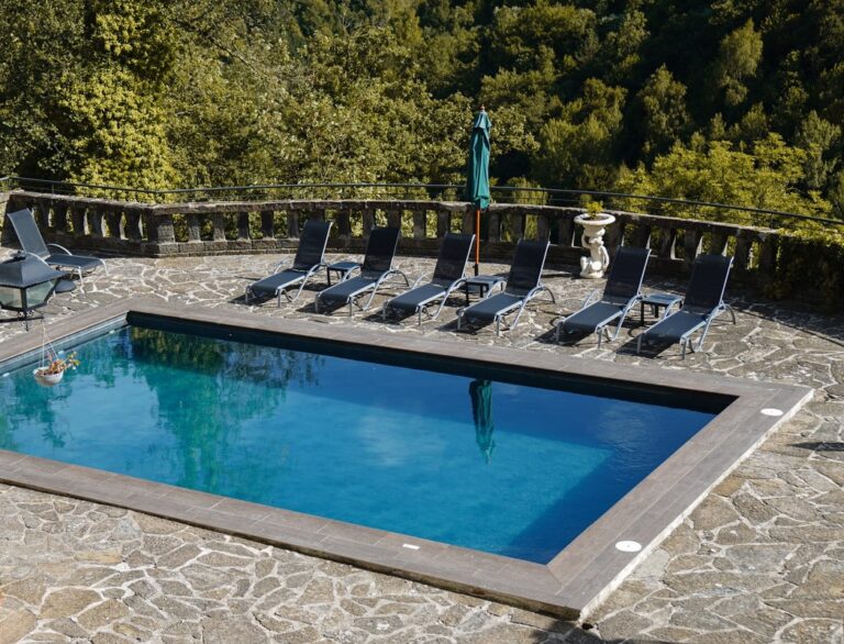 Angelats Hotel: Un refugio de tranquilidad y sostenibilidad en los Pirineos catalanes.