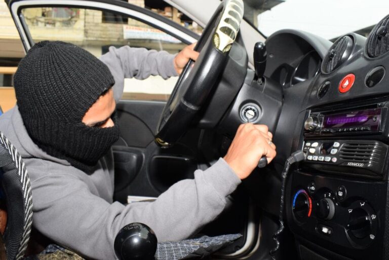 Operación contra banda de robacoches en el centro de la península