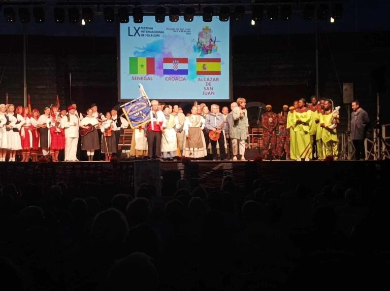 Encuentro Cultural en Alcázar de San Juan: La Plaza de Toros Celebra la Diversidad con Senegal y Croacia