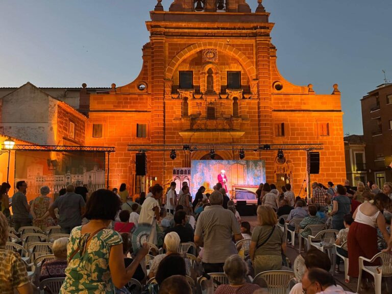 Éxtasis Barroco: La Santísima Trinidad Vibra con Música y Comedia en ‘Molto Barroco’