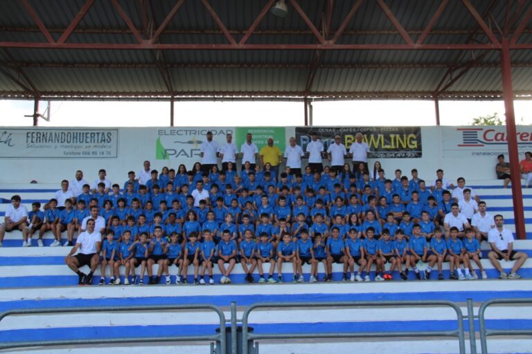 Finaliza con Éxito el XIX Campus de Fútbol de Alcázar de San Juan, Reuniendo a 150 Jóvenes Talentos de la Comarca