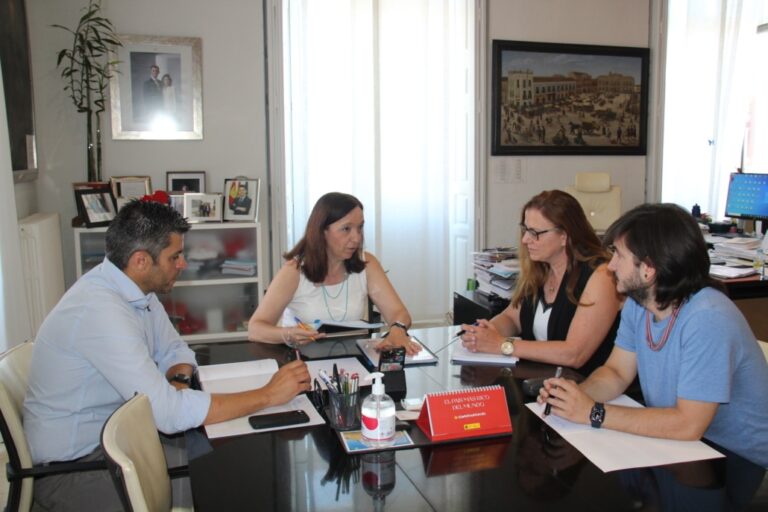 Rosa Melchor Evalúa Mejoras en la Depuradora Compartida de Alcázar y Campo de Criptana en Reunión Estratégica