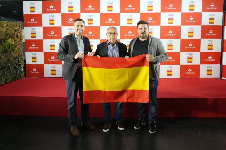 VB Group se compromete a entregar a sus viajeros banderas sostenibles del Comité Olímpico Español (COE)