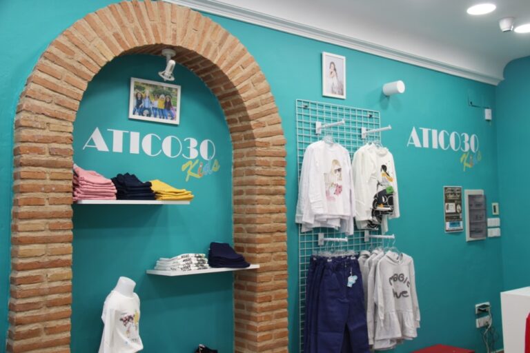 Ático 30 Kids Abre sus Puertas en Alcázar: La Nueva Opción de Moda Infantil