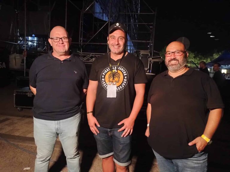 El Festival ‘Pirata-La Mancha’ Convoca a Multitud Punk-Rockera en Alcázar de San Juan con 5,500 Asistentes