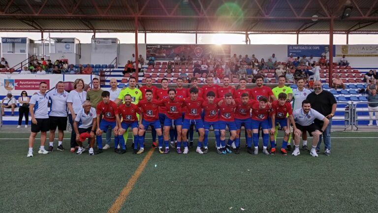 El Sporting de Alcázar Presenta su Renovada Plantilla 2024-2025 en Emocionante Amistoso contra el Yugo Socuéllamos