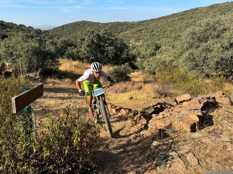 La Titán de La Mancha Resplandece en Alcázar de San Juan: 1.800 Participantes y Organización Impecable