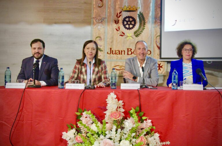 El IES Juan Bosco de Alcázar de San Juan Inaugura las Pioneras Jornadas de Formación Profesional 5.0