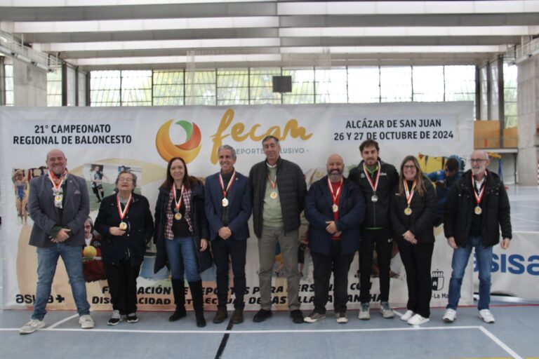 El XXI Campeonato Regional de Baloncesto FECAM concluye celebrando el deporte, el compañerismo y la convivencia