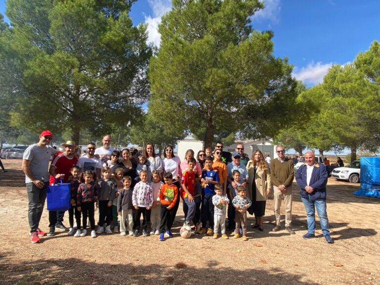La Hermandad San Cristóbal Organiza el IX Encuentro Anual de Migas de Pastor
