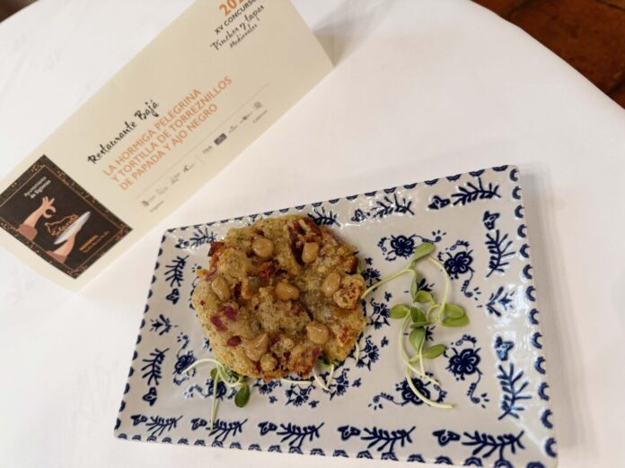 Una 'Hormiga Pelegrina y tortilla de torreznillos', aspirante local a Pincho Medieval 2024 en Sigüenza