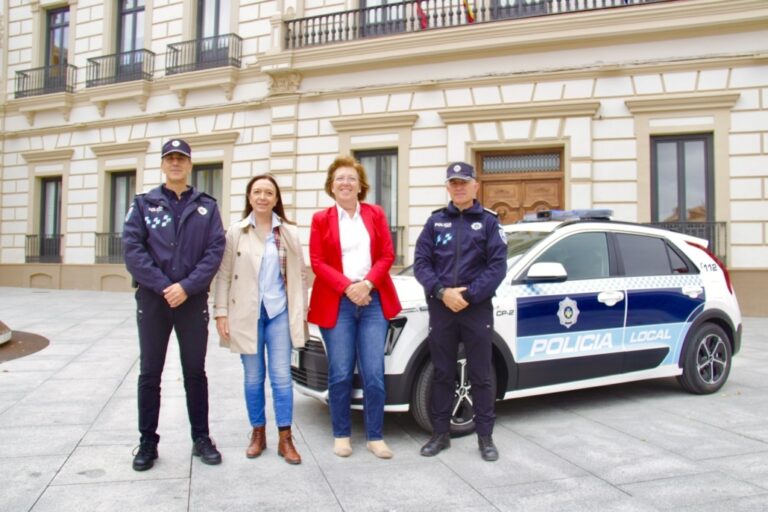 La Policía Local refuerza la seguridad en Alcázar de San Juan con la incorporación de un nuevo vehículo a su flota