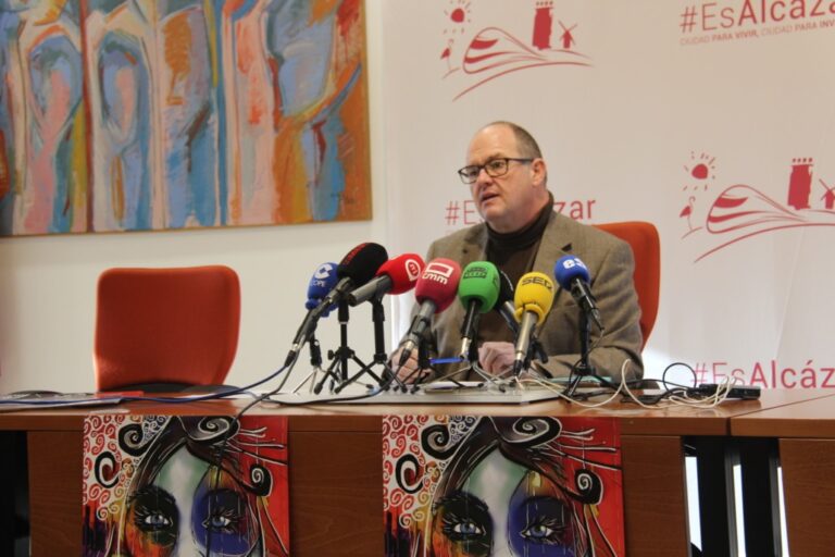 El Ayuntamiento de Alcázar de San Juan Desvela la Programación de Navidad y Carnaval 2024