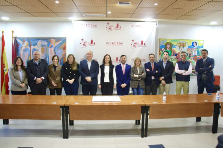 Rosa Melchor Destaca la Importancia de la Colaboración con Empresarios para Impulsar la Economía Local