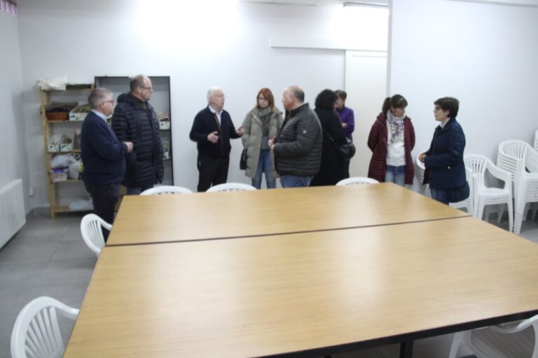 Cáritas Alcázar de San Juan abre sus puertas para visibilizar su apoyo a las personas sin hogar