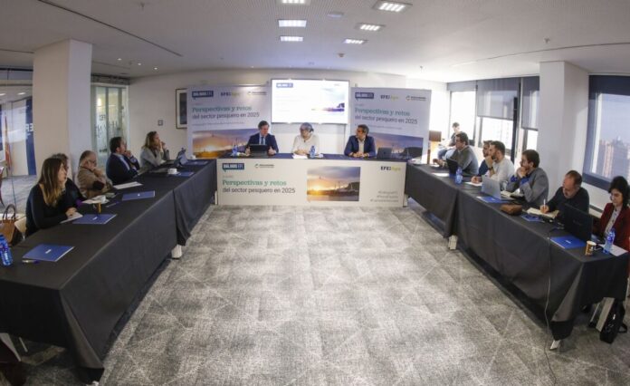 Pesca España reclama a la Comisión Europea medidas justas ante la amenaza a la supervivencia de la flota de arrastre