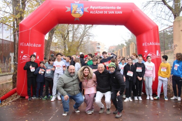 Más de 150 estudiantes del IES María Zambrano se unen al desafío en el IV Zambrano Xtreme